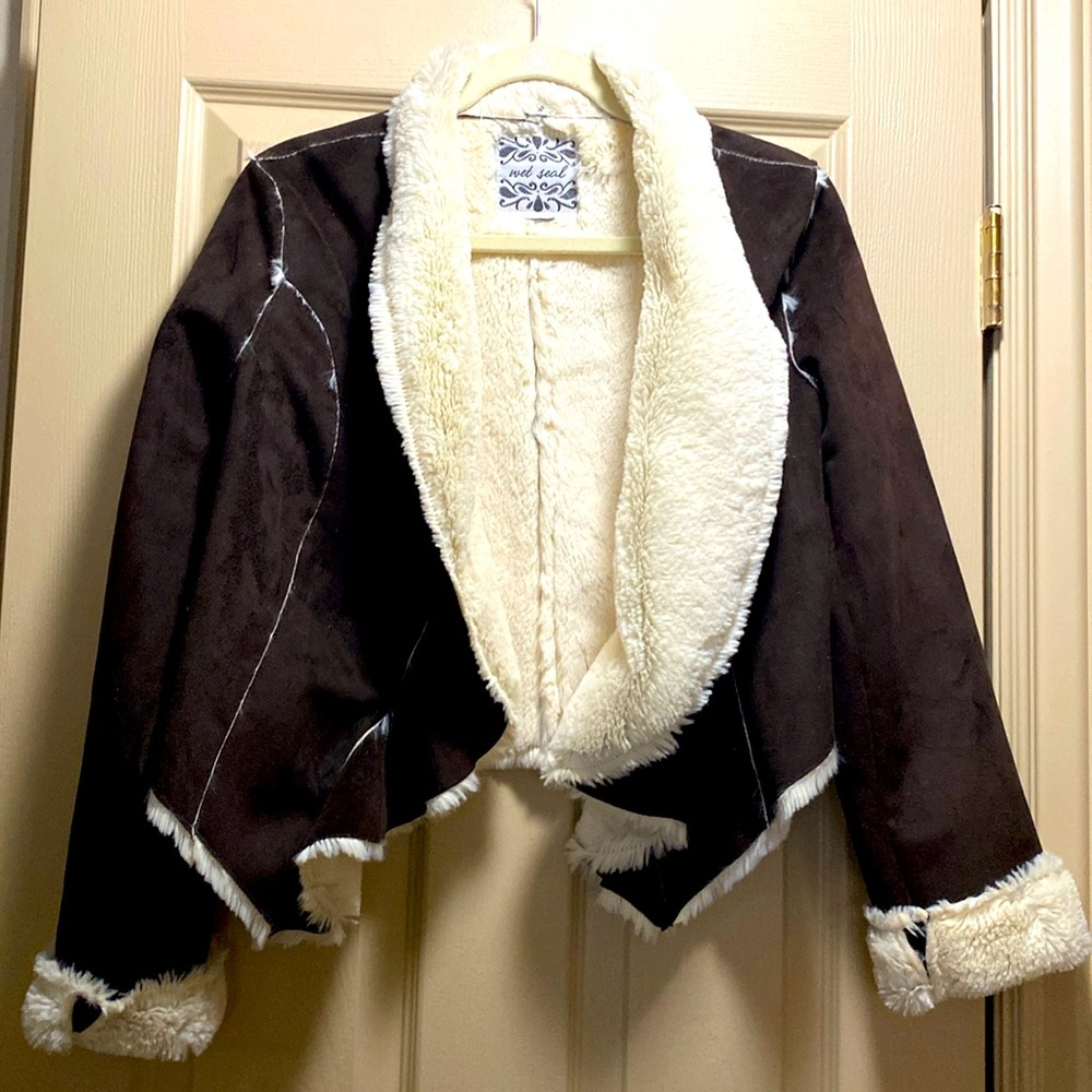 Short woman’s jacket, brown suede with beige faux for lining, Wet Seal Medium
